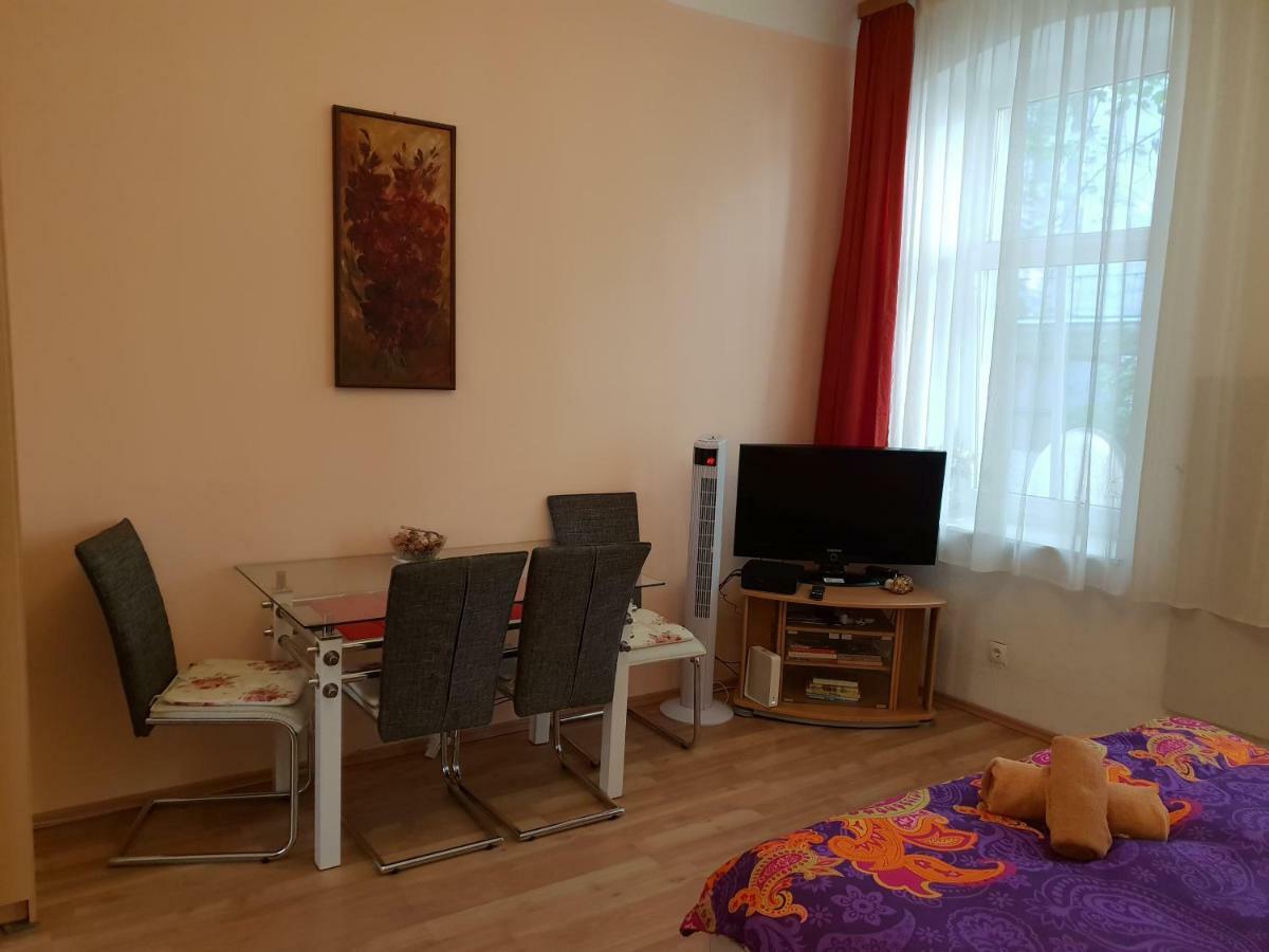 Ferienwohnungen Stella Wenen Buitenkant foto